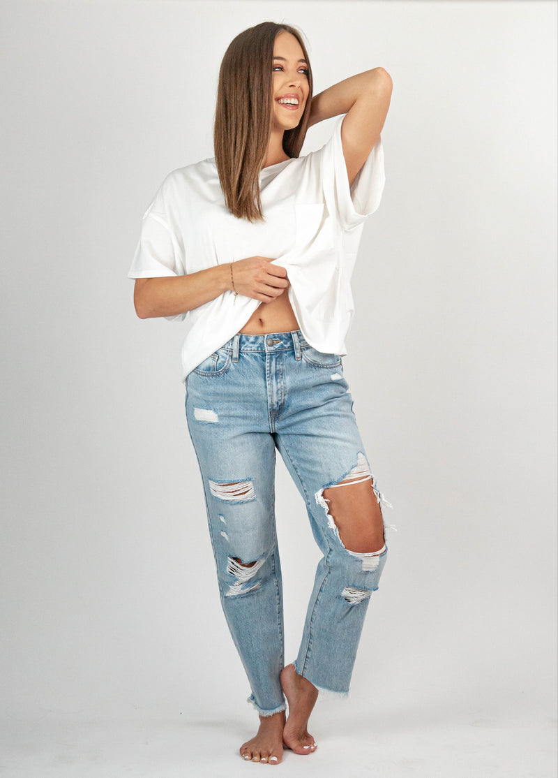 High Rise Straight Cut Jean